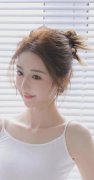 <b>的小阿姨体验服下载V9</b>